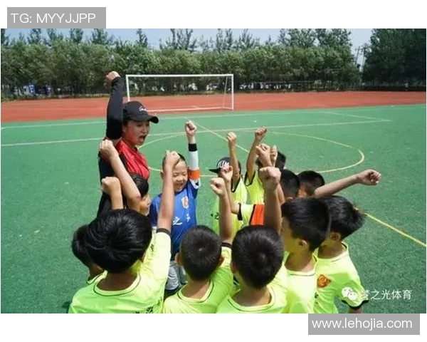 足球明星经历挫折后为何选择自暴自弃的心理探讨与反思 足球明星经历挫折后为何选择自暴自弃的心理探讨与反思