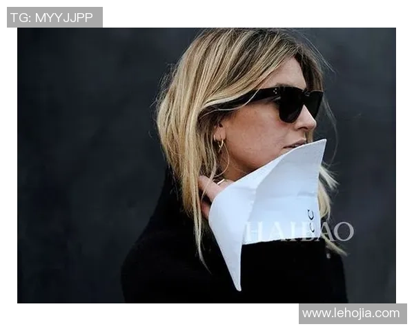 足球明星西装时尚秀场展现个性魅力与运动风范的完美结合 足球明星西装时尚秀场展现个性魅力与运动风范的完美结合