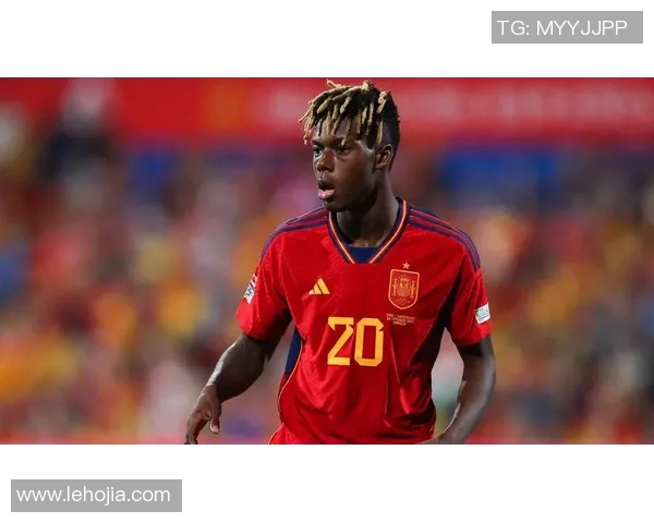 足球明星齐聚欧洲联赛展现风采激烈竞争引发全球关注与热议